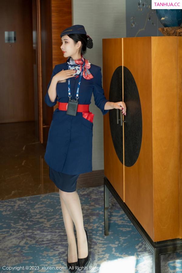 夏沫沫  [XiuRen]高清写真图 2023.03.21 No.6445 夏沫沫tifa 制服美腿第7张图片
